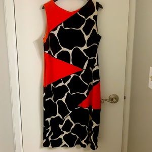 Adorable flattering dress!!